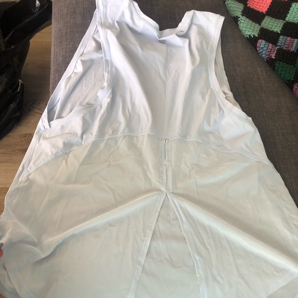 Lululemon tie back tank